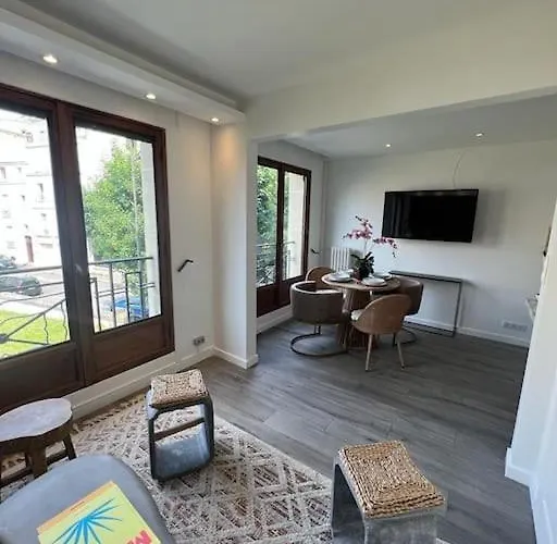 Magnifique Appartement Paris 2 Chambres Tour Eiffel