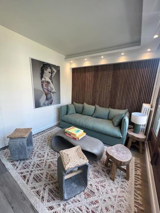 Appartement Magnifique 2 Tour Eiffel *